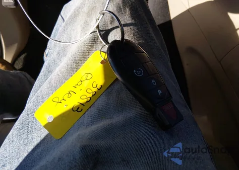 2012 Jeep Grand Cherokee Limited из США, поврежденный, VIN 1C4RJFBG2CC332347